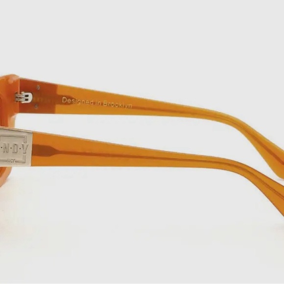 INDY SUNGLASSES Polarized Lenses, Style Uptown Sunglasses, Apricot Color - Picture 7 of 8